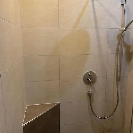 Schoenes Und Gemuetliches Haus In Mitten Der Nyaraló *