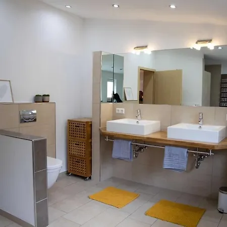 Nyaraló Schoenes Und Gemuetliches Haus In Mitten Der Schabenhausen