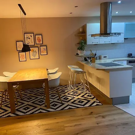 Schoenes Und Gemuetliches Haus In Mitten Der * Schabenhausen